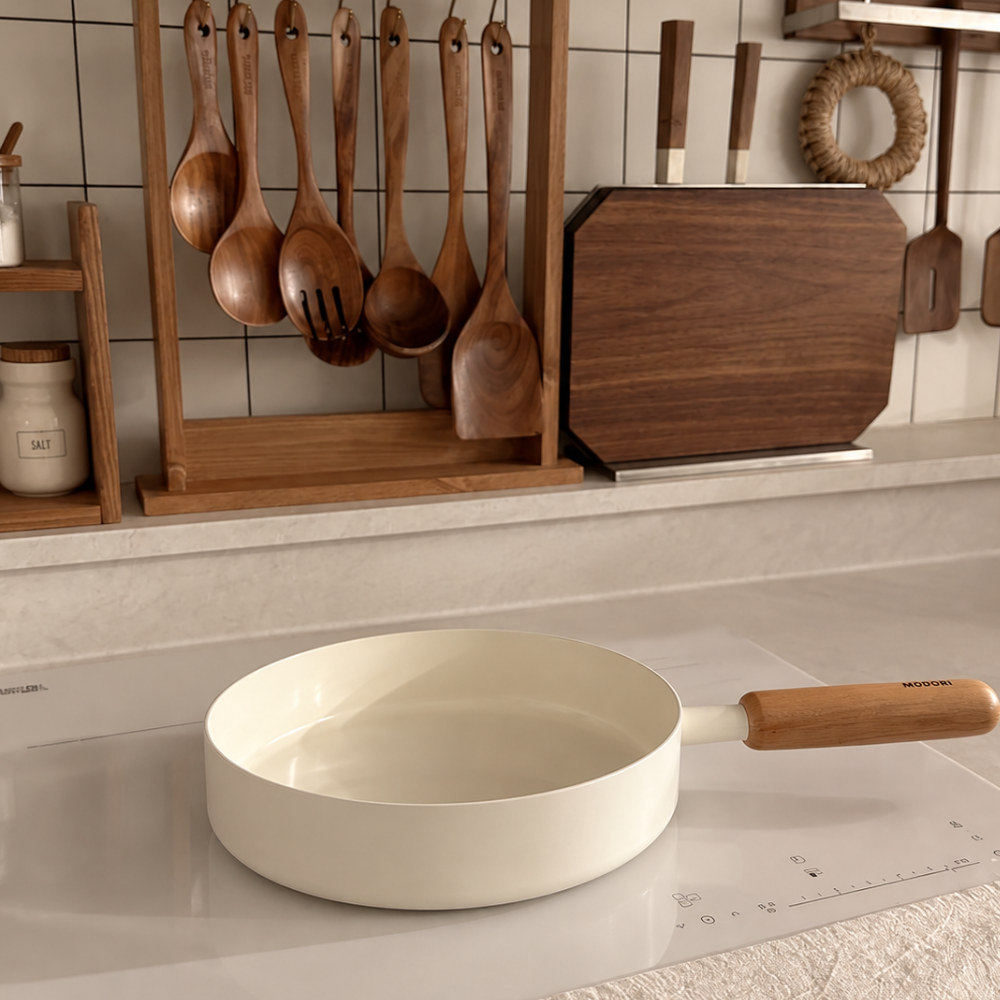 Goodle White Frying Pan | 24cm