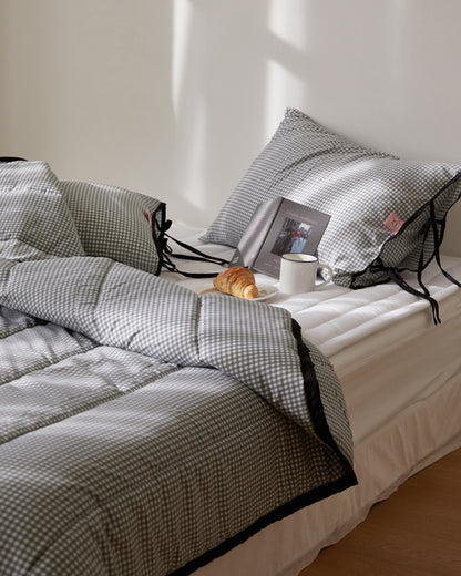 【 MAATILA】Ribbon Cake Collection | Comforter