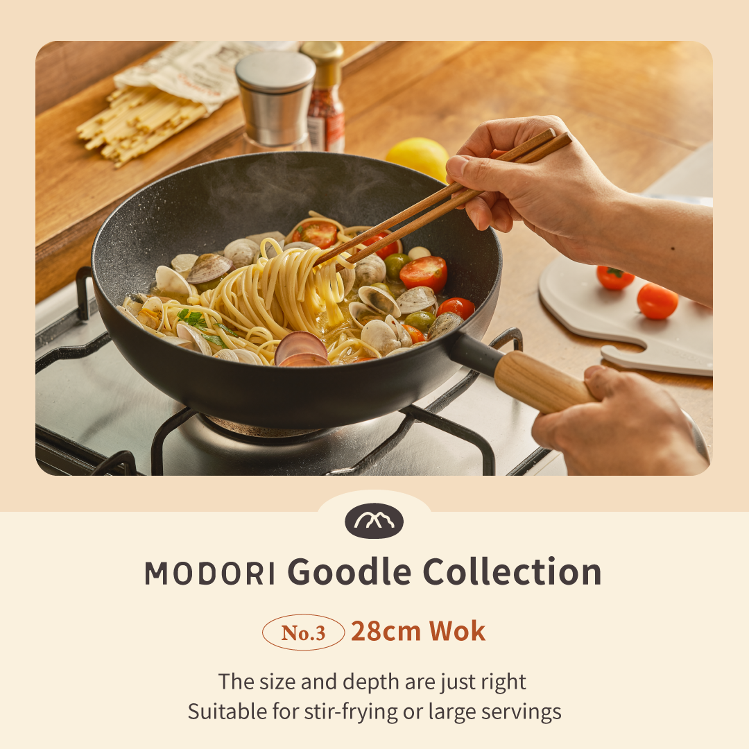 Modori Goodle Collection 28cm wok is the best-selling size in the goodle range, it is capable of handling large portions of ingredients, and with its large surface and deep design, you can easily flip and stir your ingredients, perfect for stir-frying and large servings. Special Inoble coating patented oil method that enhances the non-stick effects and makes it easier to clean after use and requires minimal maintenance. Suitable for cooking with various stoves.